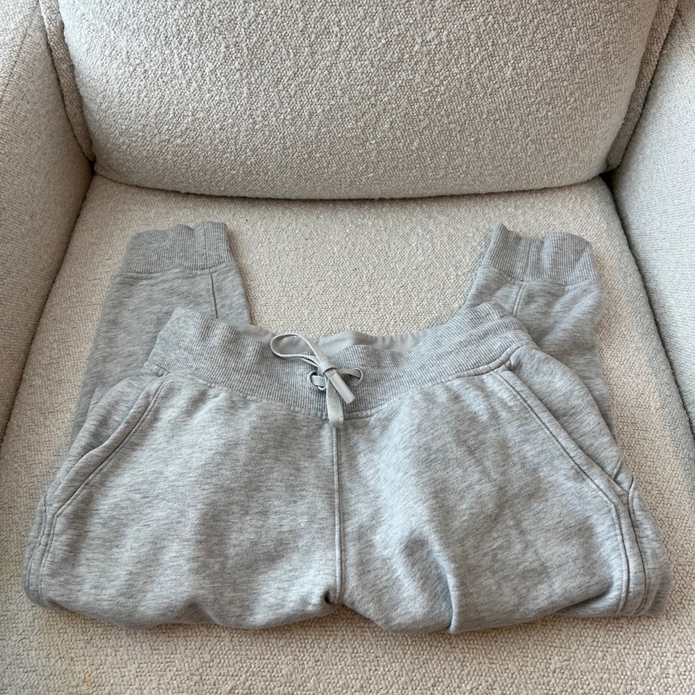 Lulu lemon joggers